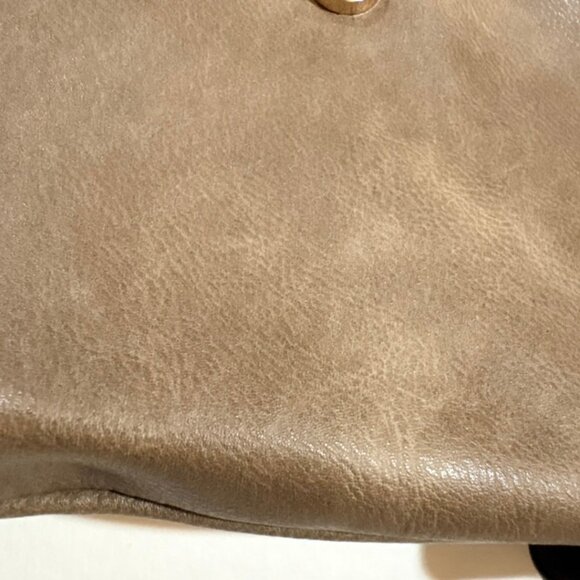 ALYSSA Double Compartment Flap Crossbody Bag Taupe Faux Leather Gold Hardware - Picture 9 of 12